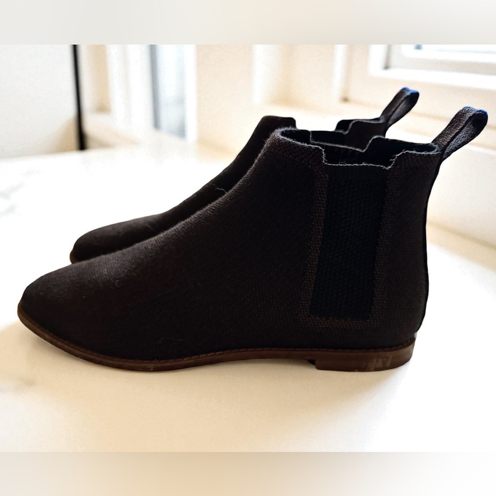 Rothy’s dark brown merino ankle boot. Booties. Sustainable & rare! Sz. 7.5